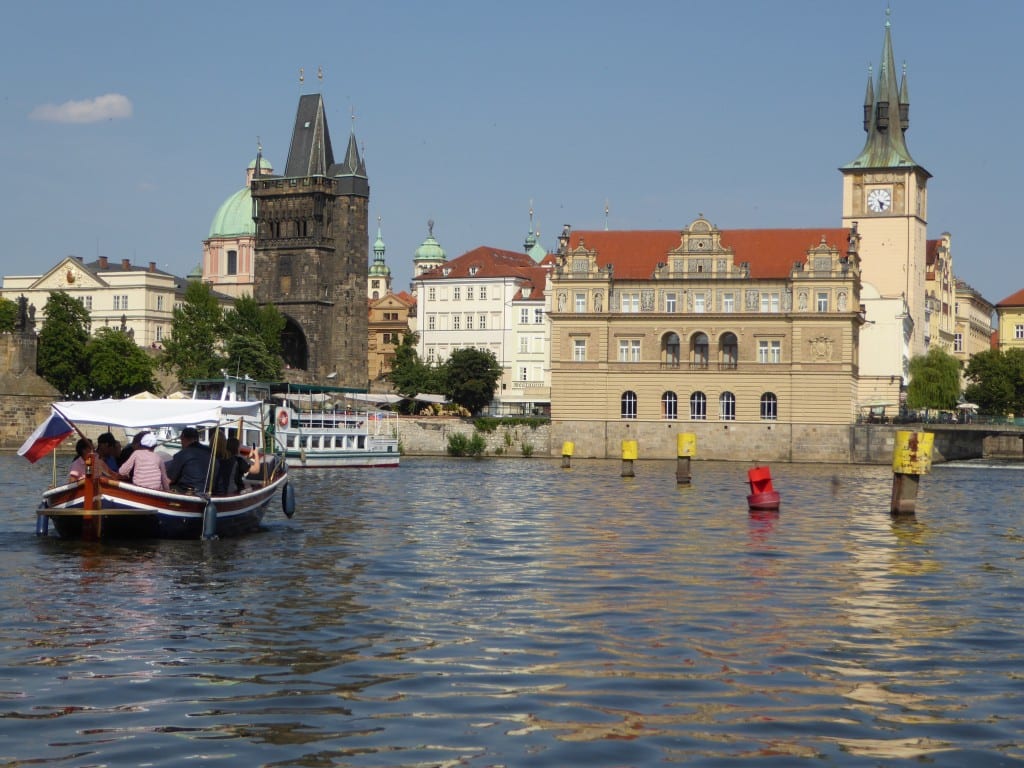 Four Seasons Prague boat excursion