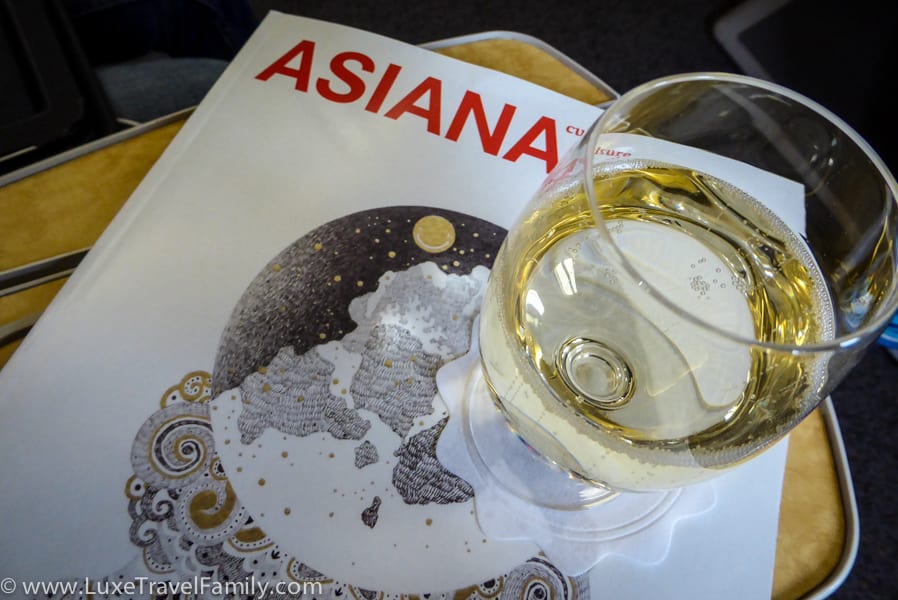 Champagne Business Class on Asiana Airlines